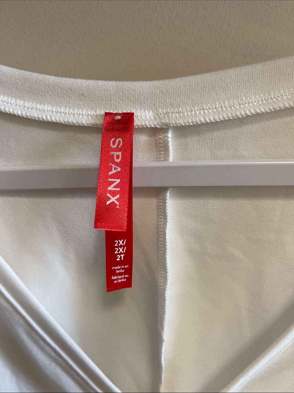 SPANX White V-Neck Sleeveless Bodysuit Tank - Picture 2 of 4